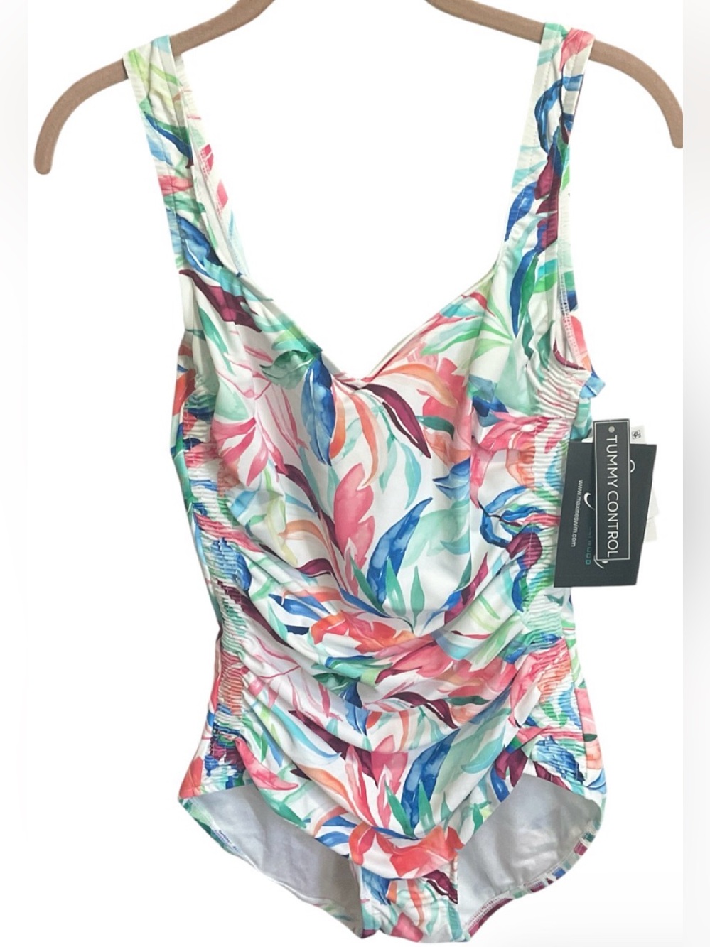 Maxine of Hollywood women's one piece Tummy Control Bathing suit size 10